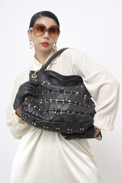 Imagem do Bolsa M.OFFICER couro preta tachas dourado