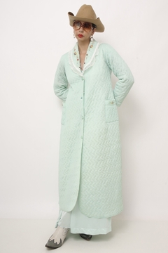 Robe de matelasse verde agua bordado - Capichó Brechó