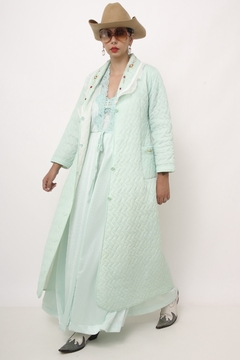 Robe de matelasse verde agua bordado na internet