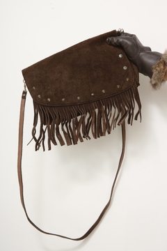 Bolsa couro franja marrom western - Capichó Brechó
