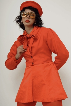 Blazer vermelho cropped vintage na internet