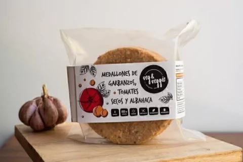 MEDALLONES GARBANZOS, TOMATES SECOS Y ALBAHACA 4UND VEG & VEGGIE