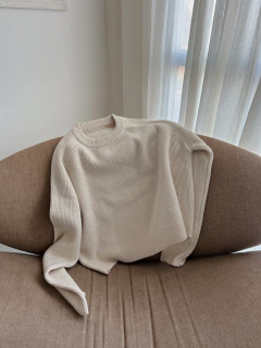 Suéter Berta en internet