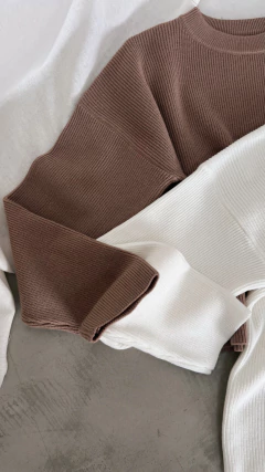 Suéter Bartola en internet