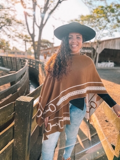Ruana Horse - Flor Campeira Acessórios