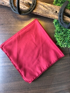 Lenço Liso Bordo 100x100cm - Cetim - comprar online