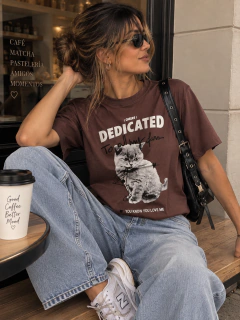 REMERA DEDICATED
