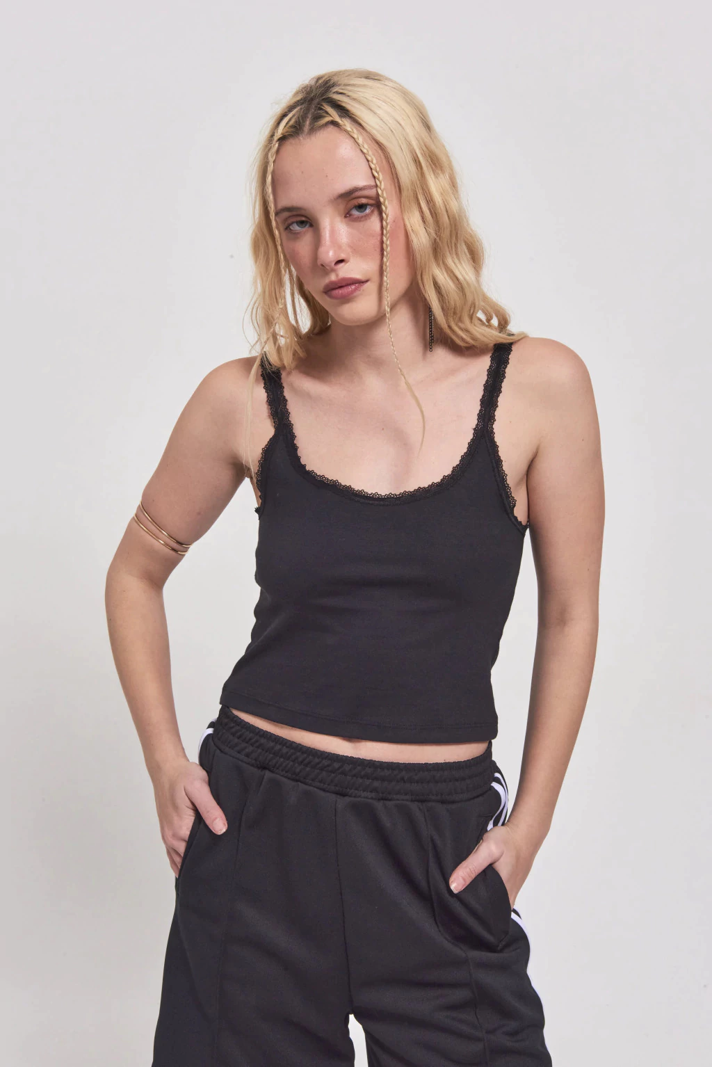 QUEEN JUANA TOP ARETHA (S26RE124)