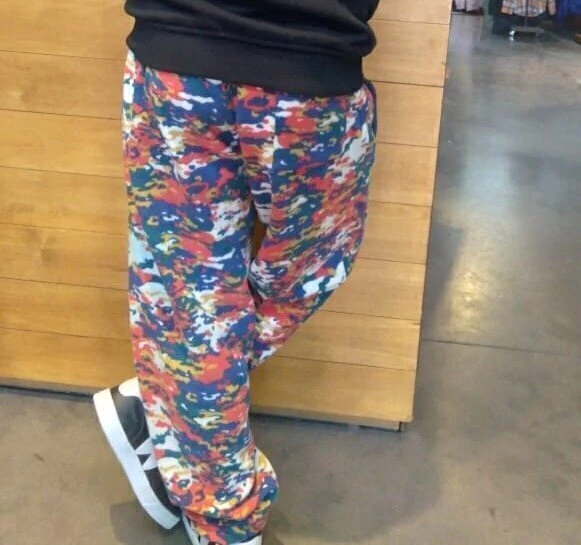 JOGGINETA CAMOFLAME (BW2343001)