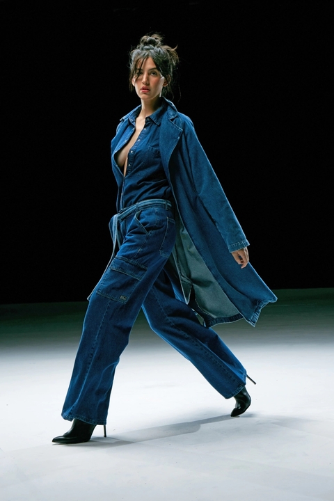 WIDE LEG SINGAPUR (T09031Z00)