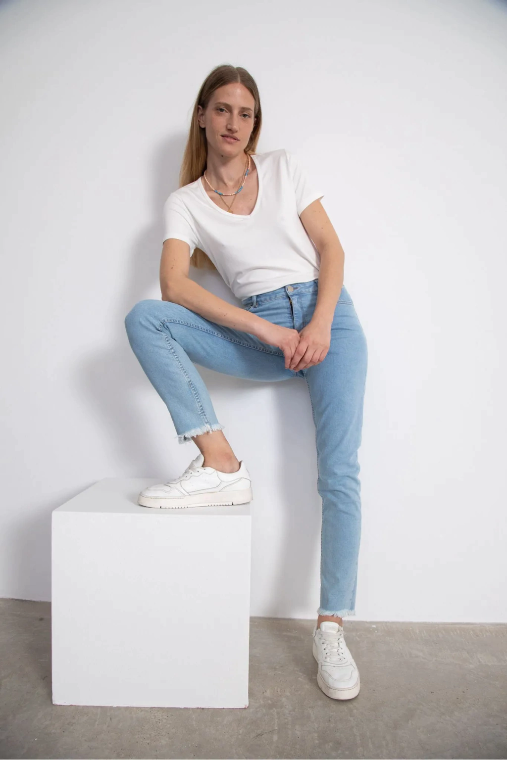 SKINNY LIGHT BLUE (05002481)