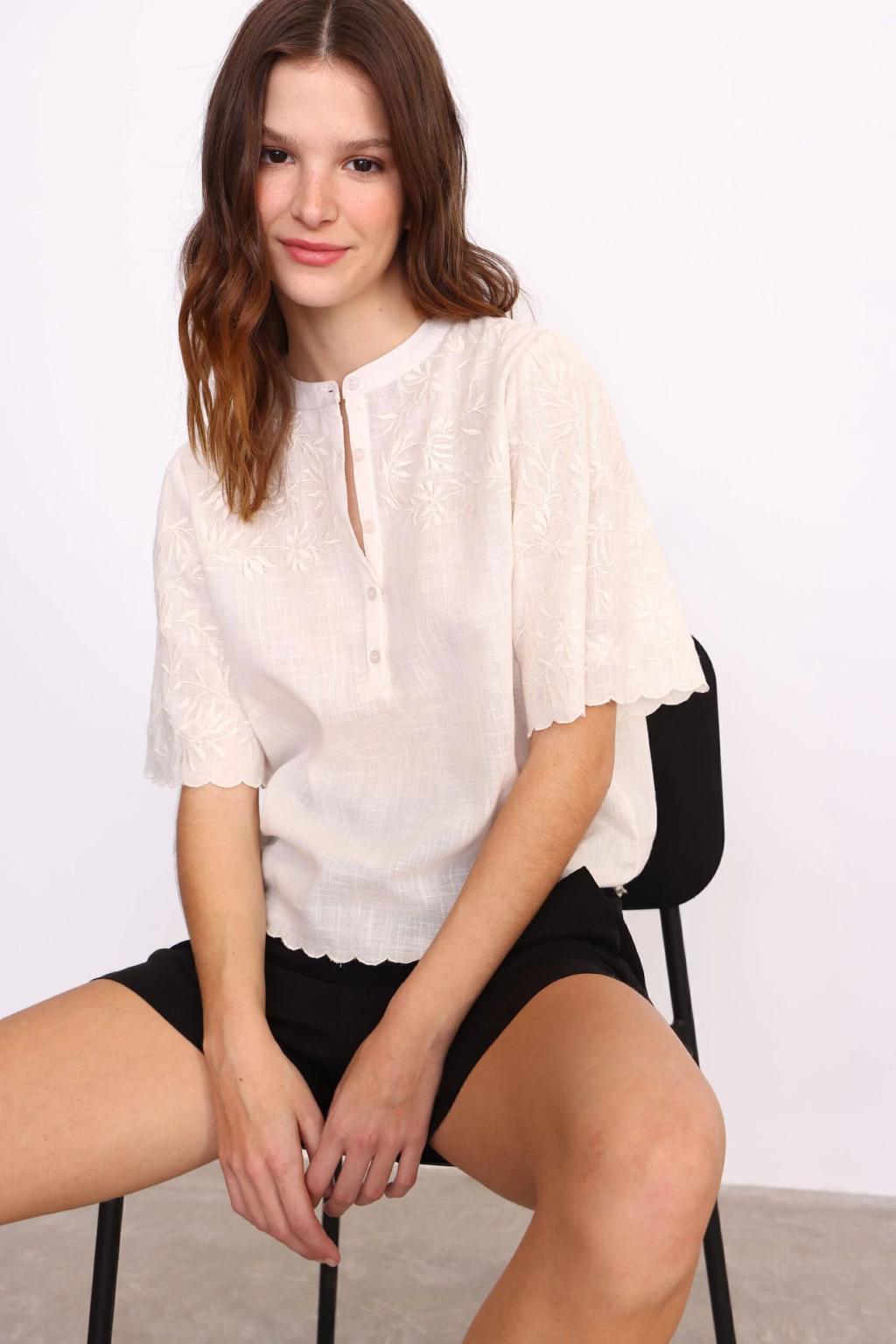 YAGMOUR BLUSA BORDADA CLARA (01006981)