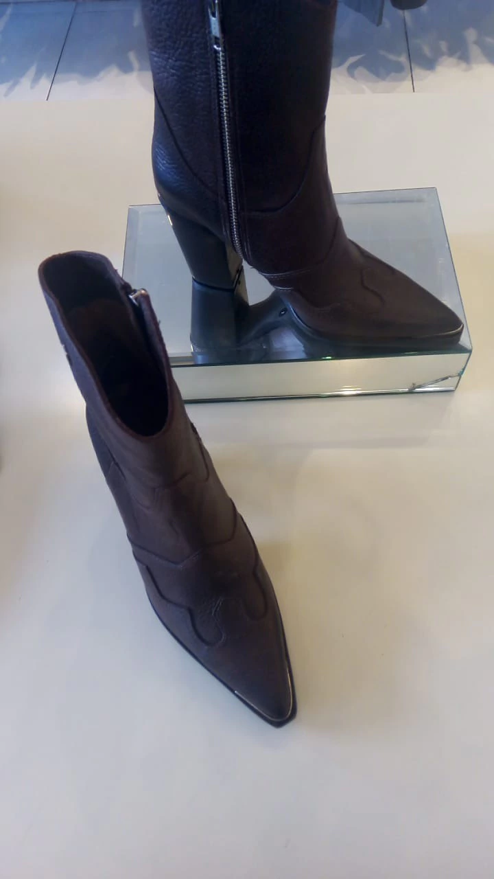 MAGGIOROSSETTO BOTA NEBBIA (CAL-VRO1001)