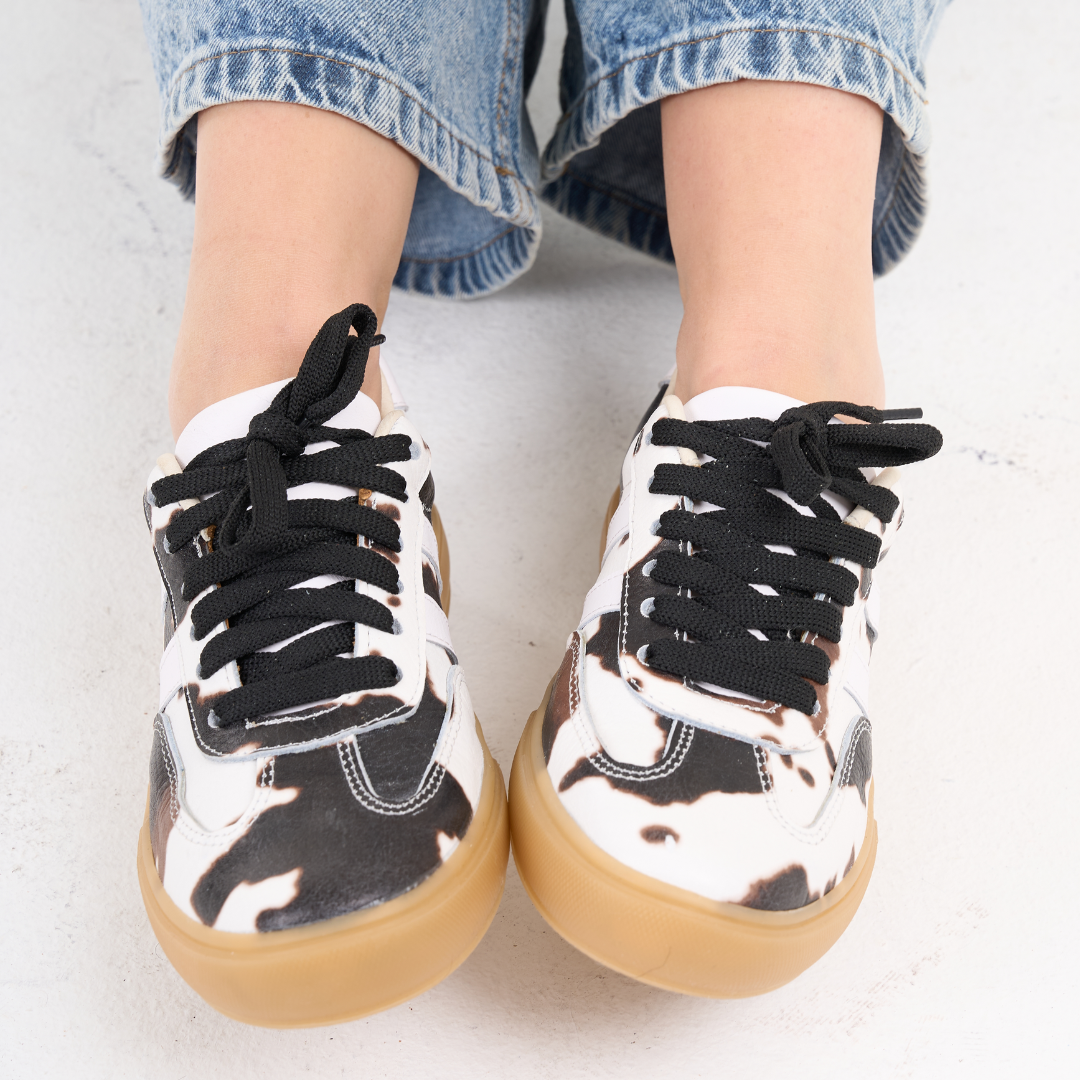 <p><span style="font-size: 12px">ZAPATILLAS</span></p>