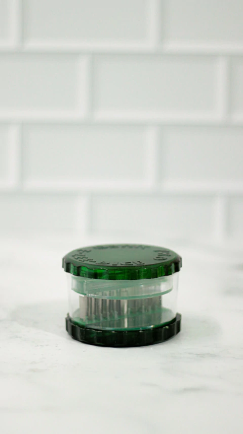 Picador de ajo manual - Home Basics