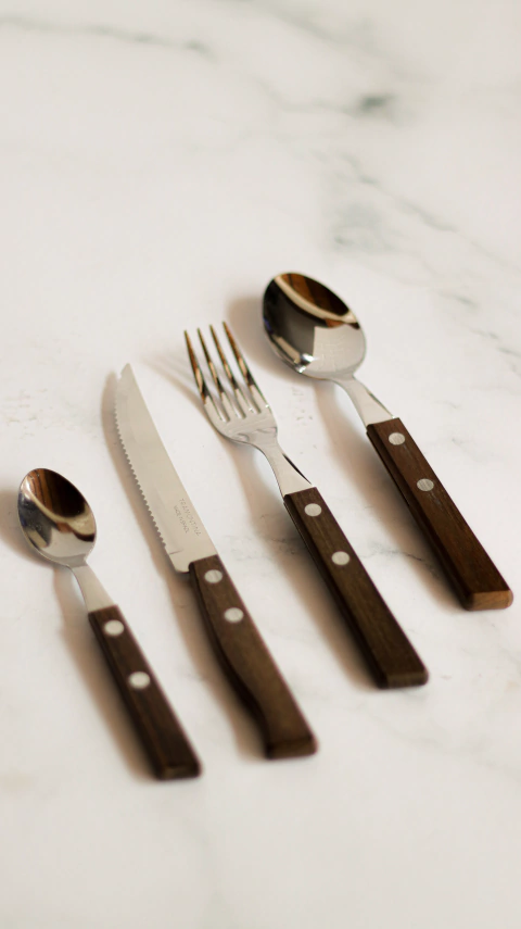 Tenedor mesa Tradicional - Tramontina