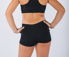 Mini Short Liso Niña - comprar online