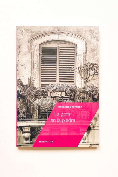 La gota en la piedra (Mercedes Álvarez)