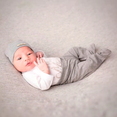 Cocunbox PREMIUM Hola Mundo! en internet