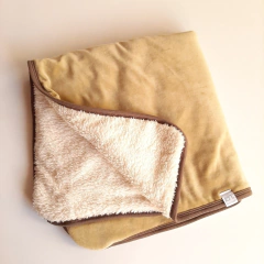 Manta Arena de Plush y corderito soft. - comprar online