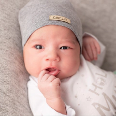 SET HOLA MUNDO | 8 piezas en internet