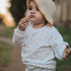 BUZO BRUJAS en internet