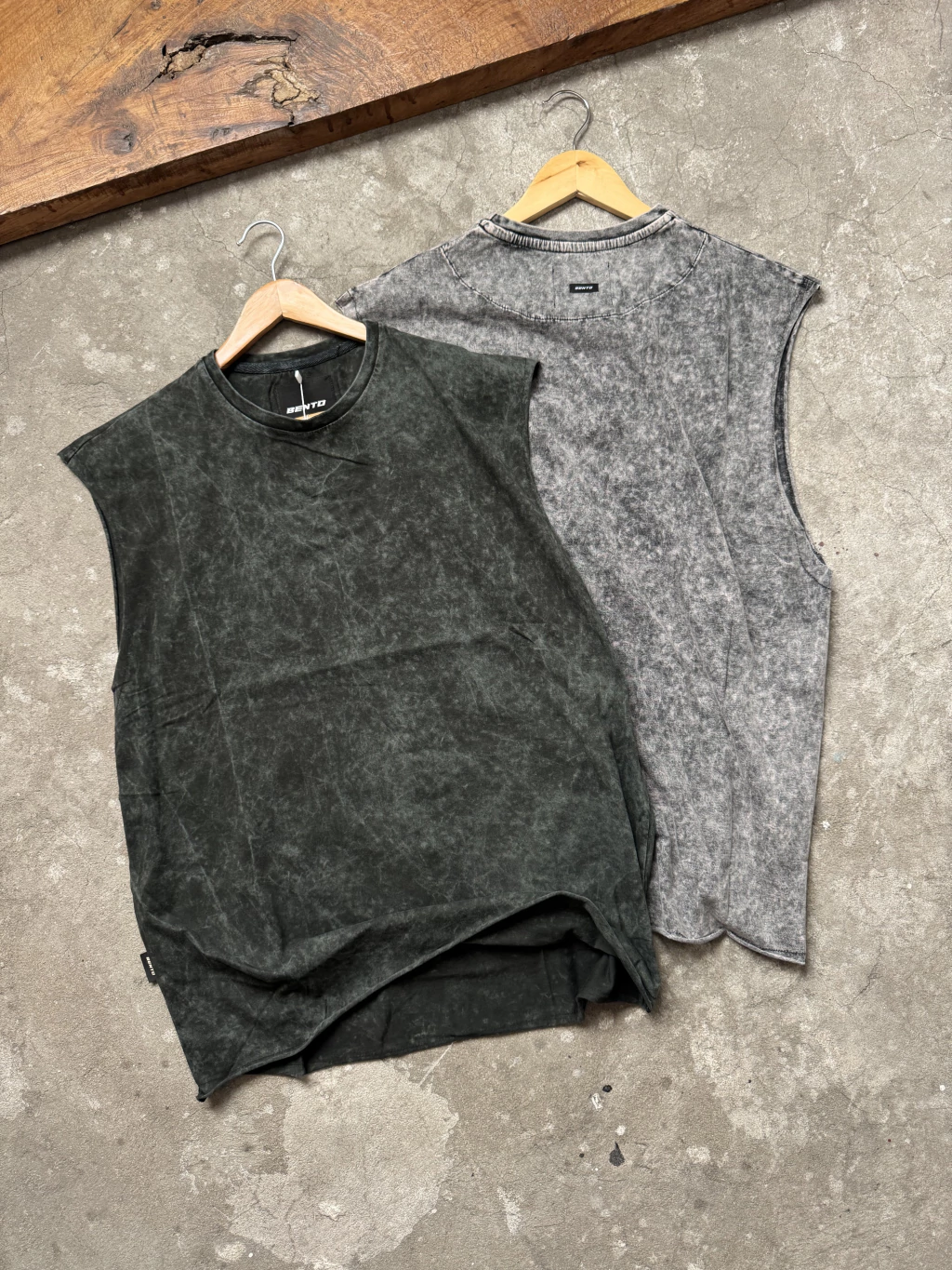 MUSCULOSA WASH BENTO