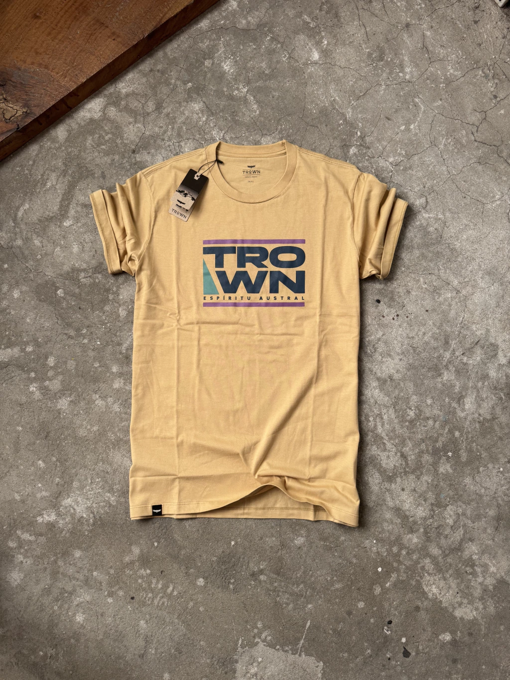 Remera TROWN IMPACT Beige