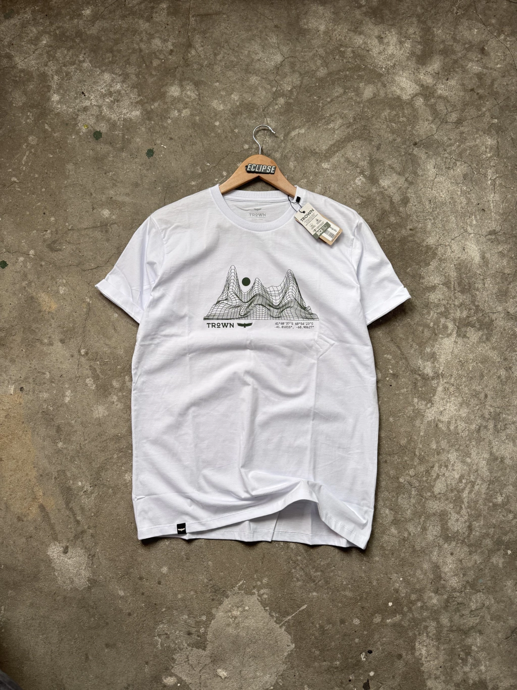 Remera TROWN Blanco ( Oversize )