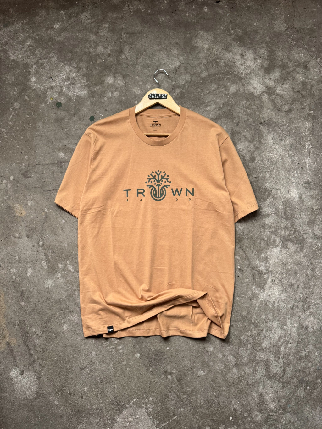 Remera TROWN Árbol ( Oversize )
