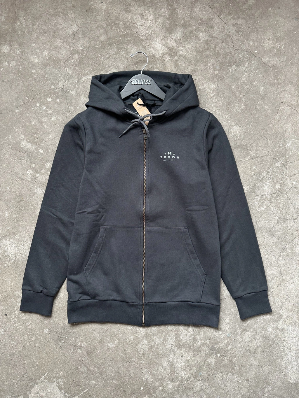 Campera TROWN MINIMAL Negro