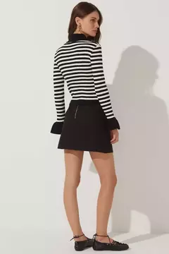 SHORTS SAIA IVONE PRETO - loja online