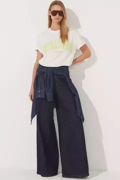 T-SHIRT BIA na internet