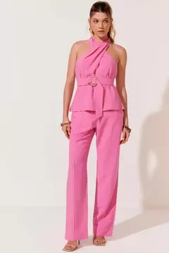 Blusa Andriele Rosa na internet