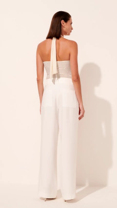 Body Juliana na internet