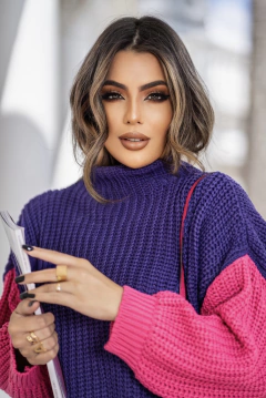 Blusa Itala Roxa na internet