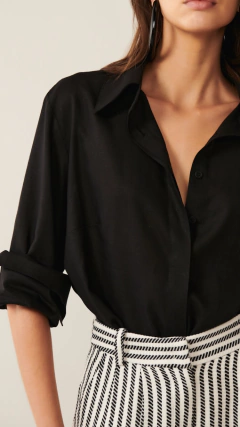 Camisa Luara Preta - comprar online