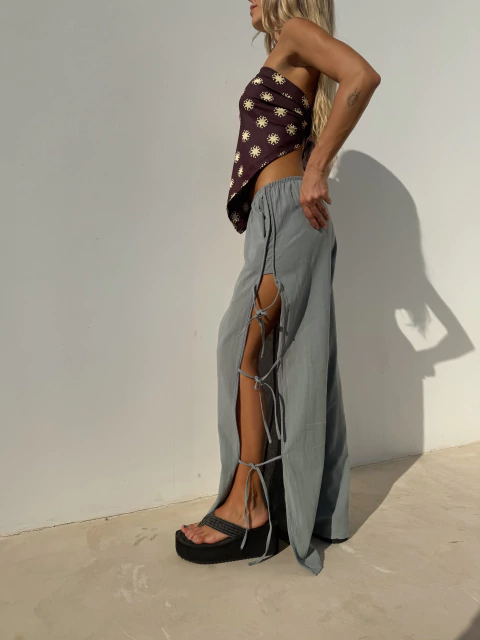 PANTALON BIGARO CEMENTO - comprar online