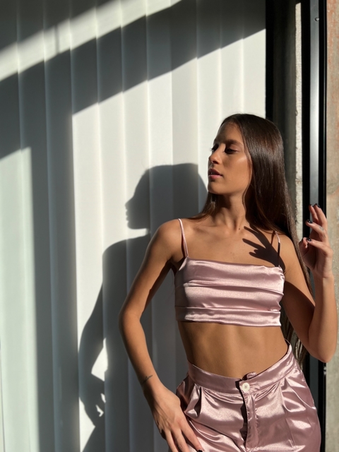TOP ROYALTY ROSA