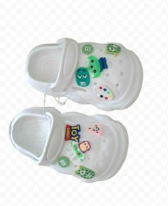 Crocs infantiles en internet