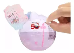 LOL Surprise Hello Kitty 50th Aniversario en internet