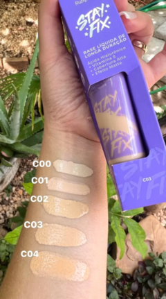 Base liquida larga duracion STAY FIX - Ruby Rose en internet