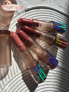 Labial barra cremoso (Color glow lipstick) - Dapop - comprar online
