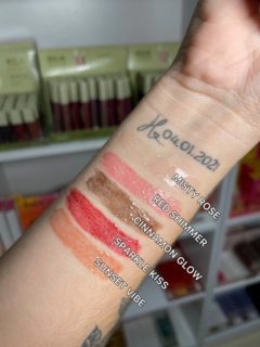 Gloss Dreamy Lips - Silk Skin - Ruby Rose - comprar online