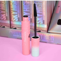 Mascara de pestañas Sky high Super Curl Empaque Rosa - Miss Lara - Zafira Cosmetics