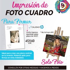 Mural De Firmas - Fotocuadro - 45x60 Cm