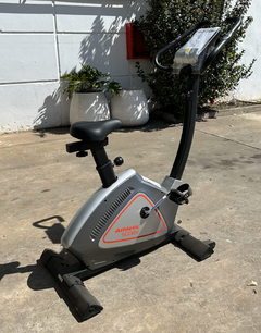 Bicicleta Vertical Línea Hogar Athletic 500BV - Outlet