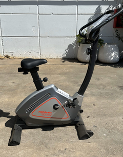 Bicicleta Vertical Línea Hogar Athletic 500BV - Outlet en internet