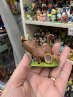 Imagen de figura Rey Leon Pumba detalles