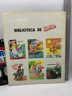 Libro - Barbie "y su Perro" - RETROCOSIS